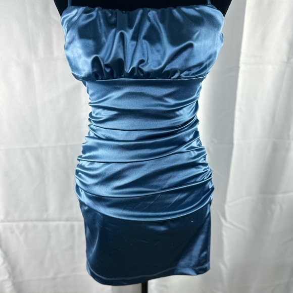 Sold-Emerald Sundae Juniors Emma Womens Satin Ruched Sheath Dress Size 5 - Picture 2 of 5